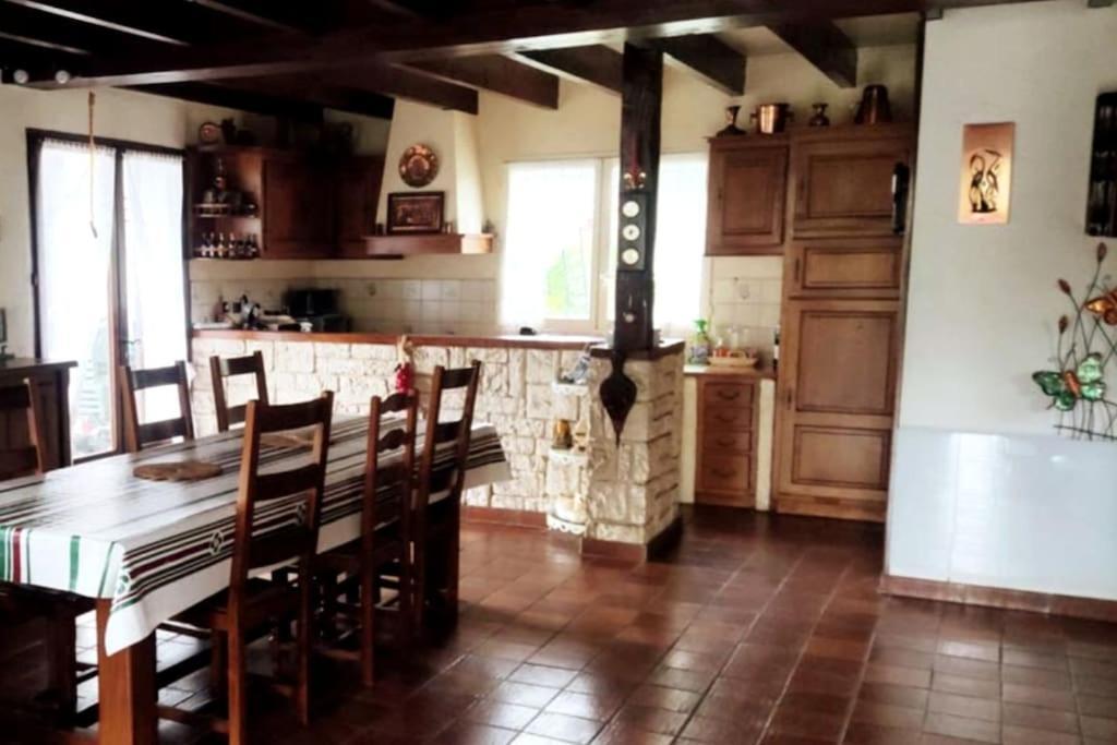 Ahaxe-Alciette-Bascassan Maison Familiale Pays Basque מראה חיצוני תמונה